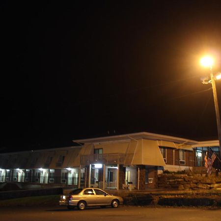 Passport Inn And Suites - Middletown Exterior foto
