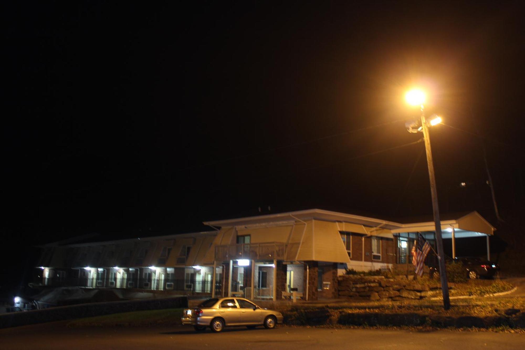 Passport Inn And Suites - Middletown Exterior foto